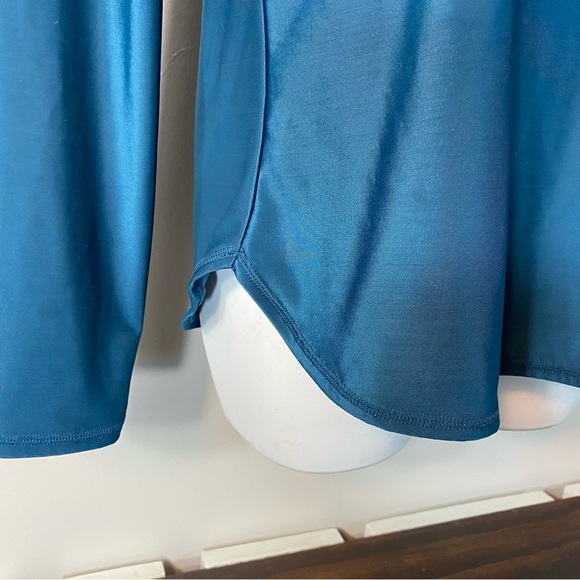 All In Motion Womens 1 Pc Swim Shirt Blue Size Large - Picture 8 of 9